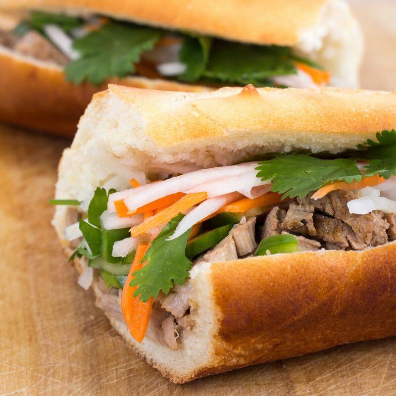 Banh Mi Ga Nuong